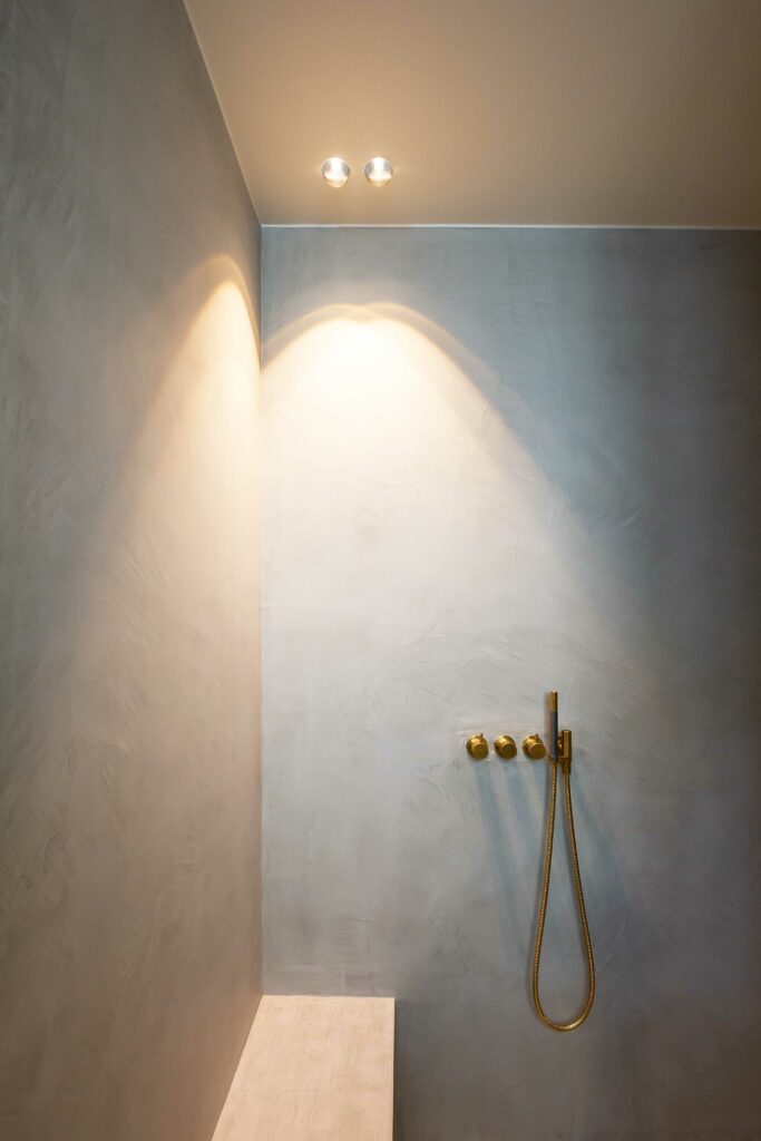 Bouly 16 BATHROOM