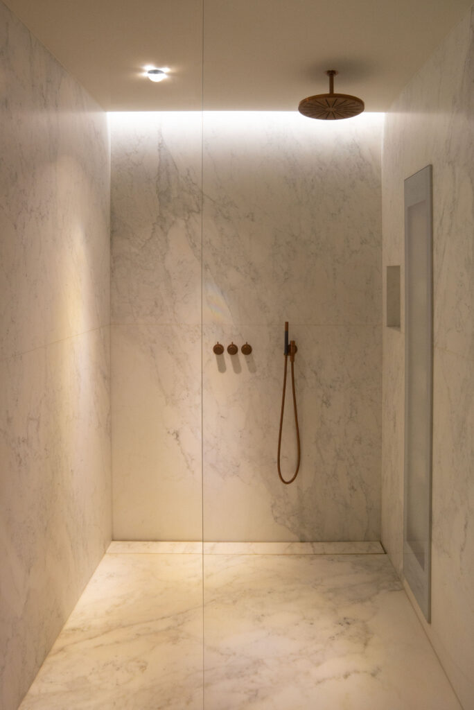 Bouly 4 Bathroom